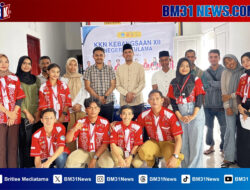 Wujudkan Desa Mandiri, Mahasiswa KKN Kebangsaan Lakukan Sosialisasi IDM Bagi Perangkat Desa Hitulama