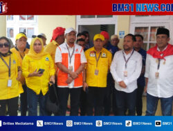 Ozan-Mario Resmi Daftar di KPU Maluku Tengah