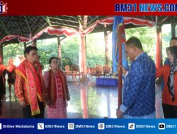 Pj Bupati: Pataka Pamahanunusa Sebagai Simbol Persatuan dan Kesatuan Masyarakat Malteng