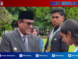 Tiga Belas Pemuda Berprestasi Terima Penghargaan dari Pemkab Maluku Tengah