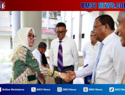 Rektor Unpatti Terima Kunjungan Wakil Menteri Koperasi RI