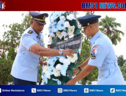 Peringati HUT Ke-80 TNI AU, Danlanud Pattimura Pimpin Ziarah di TMP Kapahaha Ambon