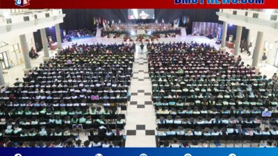 Rektor Unpatti Tegaskan Gelar Akademik Bukan Akhir, tetapi Amanah Moral Menjadi Agen Perubahan di Era Disrupsi Teknologi