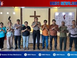 Jalin Silaturahmi dengan Tokoh Agama, Kapolres SBB Duduk Bacarita Kamtibmas dan Bantu Pembangunan Gereja di Hatusua